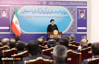 خلال استقباله سفراء الدول الاسلامية...

الرئيس الإيراني: تطبيع العلاقات مع الكيان الصهيوني كتربية الافعى في الكُمّ