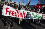 Berlin temporarily bans pro-Palestine protests citing 'public interest' 2