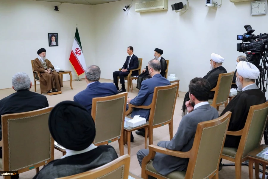 دلالات زيارة الأسد الخاطفة إلى إيران

في ظل توقيت زمني حساس 2