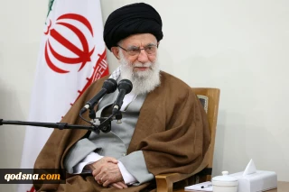 قائد الثورة الإسلامية: علماء الدين هم المخاطب الأول في كل مجالات الجهاد والدعوة الى الخير