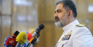 قائد القوة البحرية للجيش الإيراني: الأعداء لا مكان لهم في المنطقة ولا مبرر للإصرار على تواجدهم