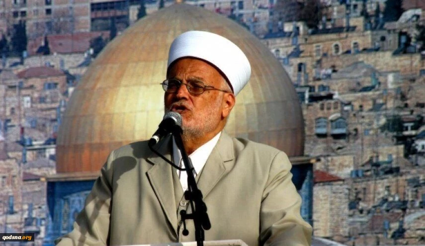 خطيب الأقصى يحذّر من استفراد الاحتلال بالأقصى وتنفيذ مخططاته بصمت 2