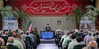 Ayatollah Khamenei: Sacred Defense proved resistance only way to protect Iran