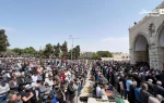 100 ألف مصلٍ يؤدون الجمعة الأولى من رمضان بالمسجد الأقصى المبارك 2