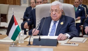 عناوین اخبار وبگاه‌ها و روزنامه های فلسطینی/ 23 خرداد

آتش زدن چاه آب کشاورزان فلسطینی توسط شهرک نشینان اسرائیلی/ طرح اشغالگران برای احداث 4 هزار واحد مسکونی در کرانه باختری/ سفر محمود عباس به چین/  اعزام نخستین کاروان حجاج فلسطینی از کرانه باختری 2