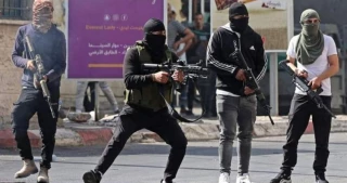 "حبة مسكّن"..

الإعلام الإسرائيلي يشن هجوماً على حكومة الاحتلال عقب العدوان على جنين .. "عملية استعراضية"