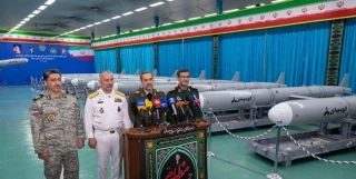 وزير الدفاع الإيراني: صاروخ "ابو مهدي" وسّع دائرة الدفاع البحري لايران عدة أضعاف