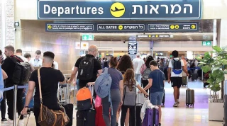 Unprecedented number of Israelis seek European passports, immigration visas