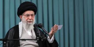 قائد الثورة الإسلامية: نحن جادون للغاية في مواجهة العدو
