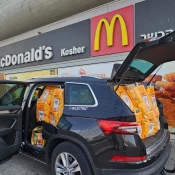 همزمان با قتل عام وحشیانه فلسطینیها  5