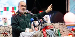 قائد الحرس الثوري: زيارات المسؤولين الأميركيين والأوروبيين إلى تل أبيب هي لانعاش الكيان الصهيوني وتأخير موته المحتوم