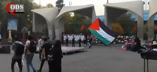 گزارش تصویری قدسنا؛

حضور پرشور مردم مقابل ورودی دانشگاه تهران و سرودخوانی برای مقاومت فلسطین/ لذت از سرود، صرف چای و پرشدن سطل زباله منقش به پرچم رژیم صهیونیستی در انقلاب 2