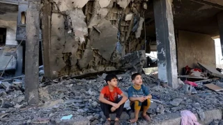 UNICEF warns after Israel resumes bombing Gaza

This is a war on children'