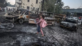 نامه وزرای آموزش و پرورش ادوار مختلف کشور به همتایان و معلمان آموزش و پرورش جهان؛

معلمان سراسر جهان ناخشنودی و اعتراض خود به جنایات وحشیانه اسرائیل را اعلام کنند