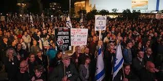 Israeli protesters call for Netanyahu’s ouster amid failure in Gaza war