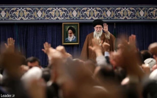 قائد الثورة الإسلامية: صمود الشعب الفلسطيني ومقاومته فرضا العجز على اميركا والكيان الصهيوني