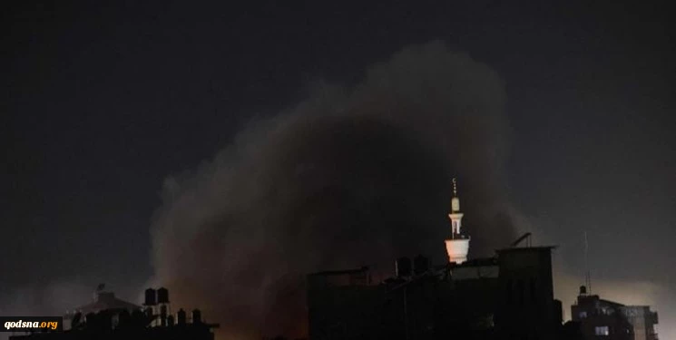 الاحتلال يستهدف منازل مأهولة بالسكان ومساجد تأوي نازحين

ارتفاع حصيلة القصف الصهيوني على رفح لأكثر من 100 شهيد ومئات المصابين 2