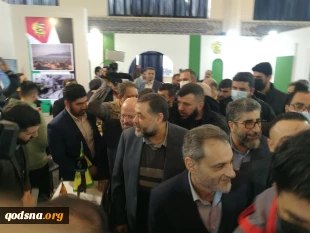 بازدید رهبران مقاومت از «غرفه غزه» در نمایشگاه رسانه های ایران

 2