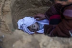 غزّة: 10 مجازر في الساعات الـ 24 الماضية.. وعدد الشهداء يقترب من 29800
 2