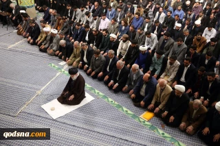 رهبر انقلاب در دیدار شاعران و اهالی فرهنگ و ادب فارسی تبیین کردند:

رسانه‌ها بیش از موشک و پهپاد بر دشمن اثر می‌گذارند