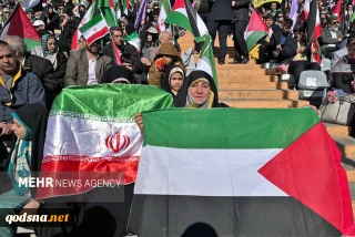 تجمع قرآني حاشد بطهران تنديدا بالعدوان الصهيوني على غزة