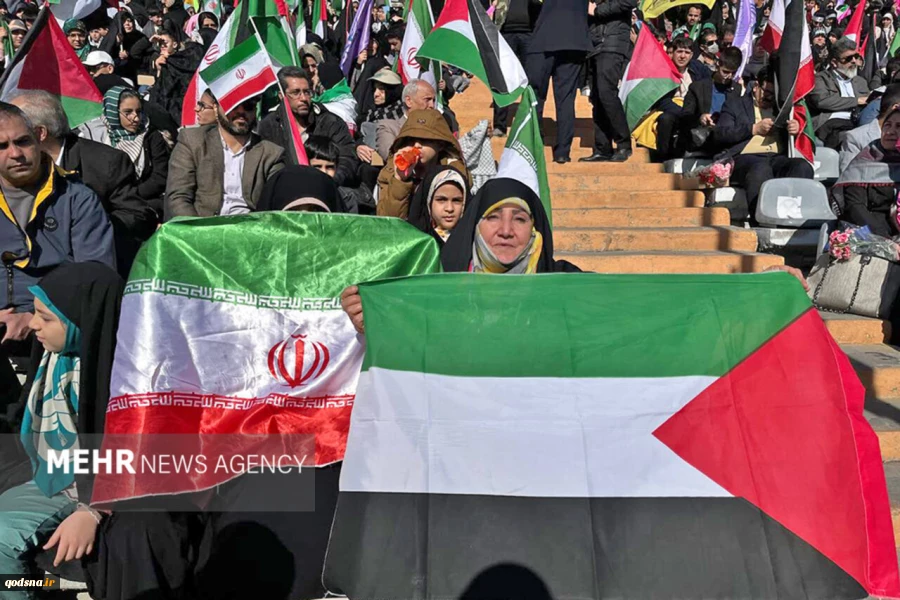 تجمع قرآني حاشد بطهران تنديدا بالعدوان الصهيوني على غزة  2