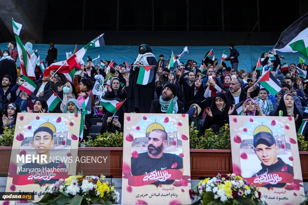 تجمع قرآني حاشد بطهران تنديدا بالعدوان الصهيوني على غزة  3
