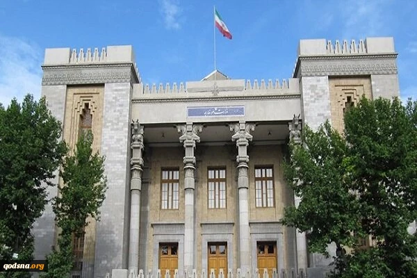 الخارجية الايرانية: إيران ستجعل الكيان الصهيوني نادما على جريمته الإرهابية
 2