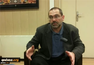 American journalist told Qodsna:

Resistance only option in face of Israel