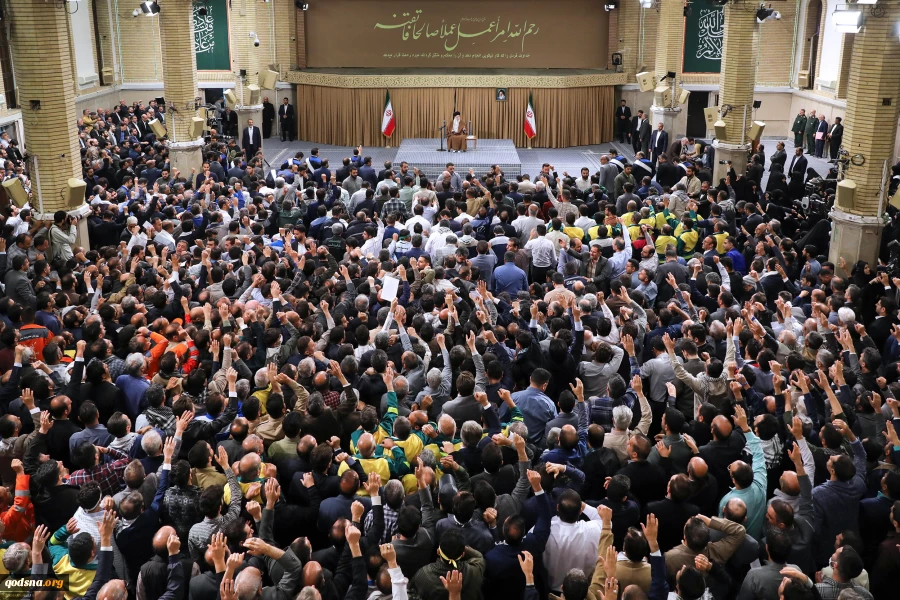 قائد الثورة الإسلامية: من المستحيل ان تخضع ايران للعقوبات 2