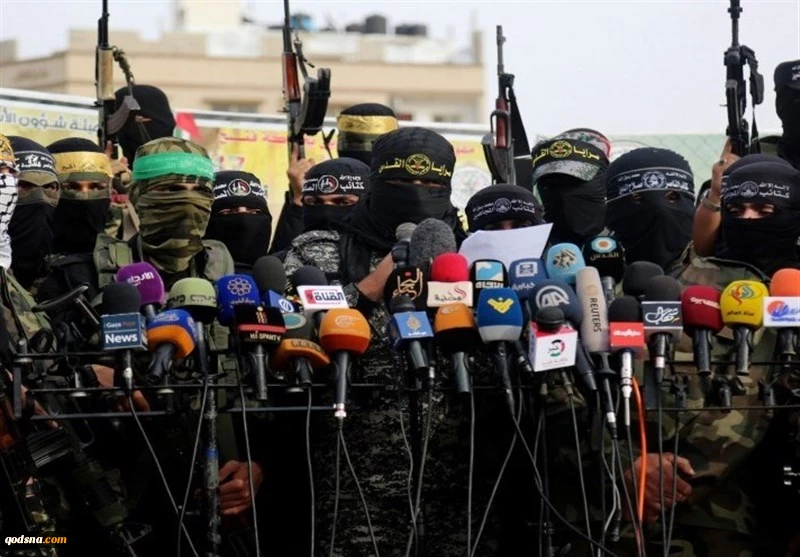 الفصائل الفلسطينية تحذر من انفجار المنطقة إذا ما اجتاح الاحتلال رفح

    2