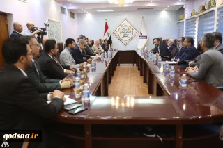 وفد اعلامي إيراني يلتقي رئيس شبكة الإعلام العراقي ويبحث معه التعاون المشترك