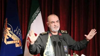 قائد الحرس الثوري: عملية طوفان الأقصي الحقت خسارة استخبارية بالكيان الصهيوني وأوصلت جسده إلى مرحلة الموت السريري