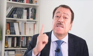 عبدالباری عطوان سردبیر روزنامه رأی الیوم:

اگر جنگی به مقاومت لبنان تحمیل شود، اجازه پیروزی به رژیم صهیونیستی داده نخواهد شد