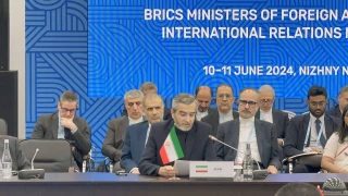 في كلمته أمام الاجتماع المشترك لوزراء خارجية دول البريكس

وزير الخارجية الإيراني بالإنابة: دعم الاحتلال الصهيوني جزء بسيط من طبيعة النظام العالمي القائم على الأحادية