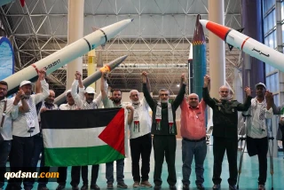 لدى استقبال عدد من عائلات الشهداء بغزة؛

العميد حاجي زادة : عازمون على نصرة الشعب الفلسطيني حتى النهاية