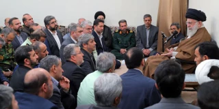 رهبر انقلاب در دیدار دست‌اندرکاران کنگره بزرگداشت شهدای استان تهران تبیین کردند:

جریان جهانی حمایت از فلسطین، ناشی از روح انقلاب اسلامی