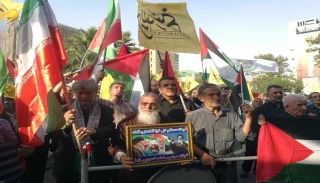 وقفات تضامنية حاشدة في مختلف انحاء ايران تنديدا باغتيال الشهيد هنية