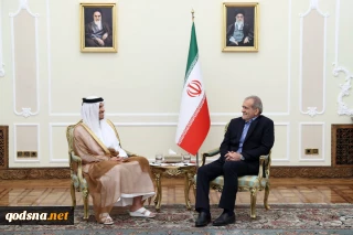 خلال استقباله رئيس الوزراء القطري؛

الرئيس الإيراني: دعاة حقوق الانسان يدعمون الكيان الصهيوني في جرائمه ضد غزة