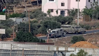 آخرین تحولات کرانه باختری

شهادت 7  فلسطینی در حمله پهپادی رژیم صهیونیستی به طوباس / 34 عملیات مقاومتی در 24 ساعت گذشته/ نقشه صهیونیست‌ها برای حمله گسترده به جنوب کرانه باختری