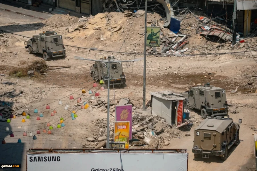 مقاومون يتصدون لاقتحامات الاحتلال.. واعتقال عدد من الفلسطينيين في الضفة الغربية 2