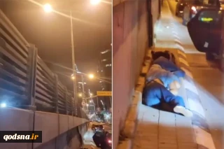 اليمن: من ميدان السبعين.. سريع يعلن استهداف 3 مدمرات أميركية في البحر الأحمر