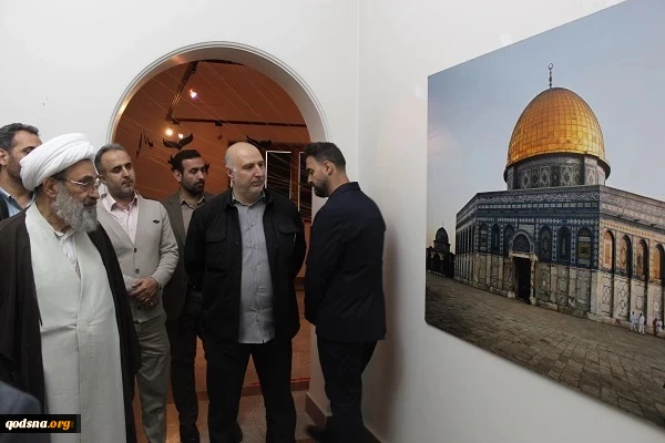 أمين عام جمعية الدفاع عن الشعب الفلسطيني يزور معرض "فن الطوفان" في متحف فنون فلسطين المعاصرة 2