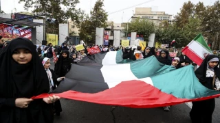 انطلاق مسيرات إحياء 'يوم مقارعة الاستكبار العالمي' في إيران تحت عنوان "سائرون نحو القدس"