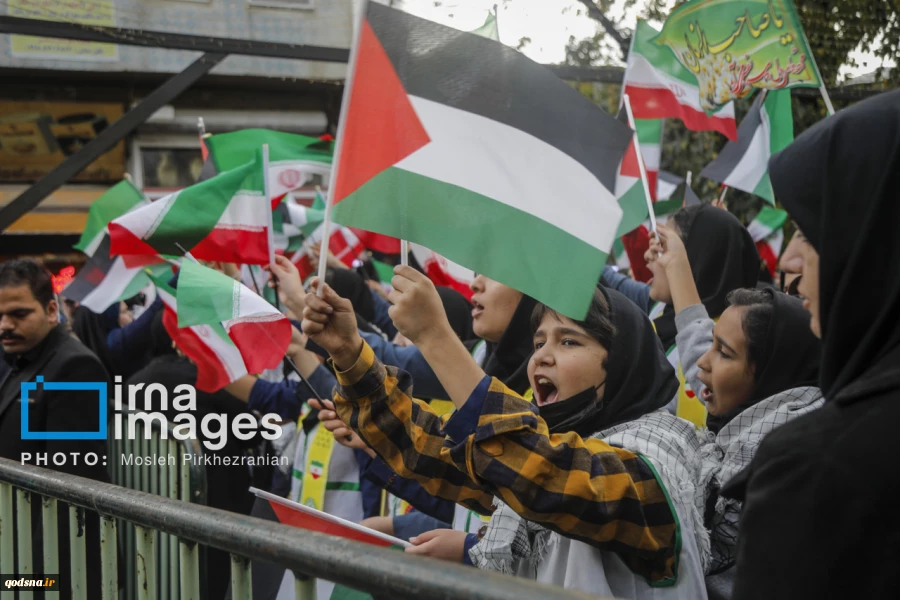 مسيرات يوم مقارعة الاستكبار العالمي في إيران 2