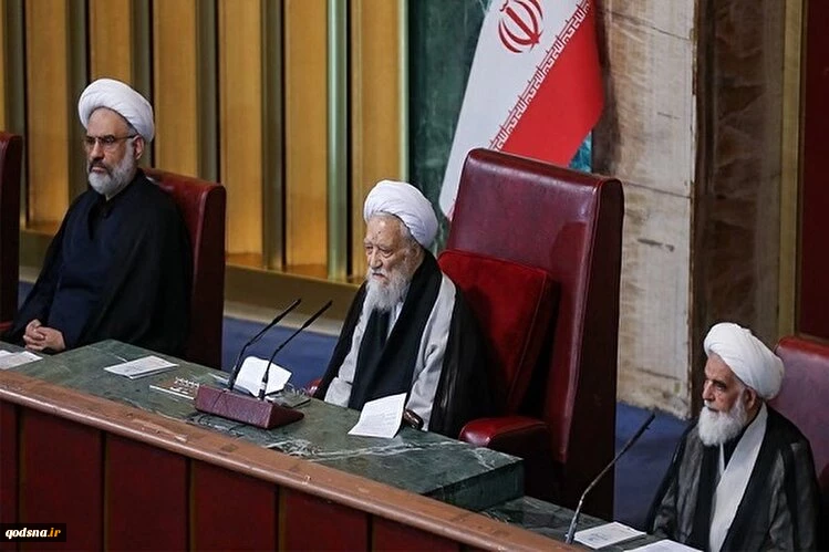 در اجلاسیه خبرگان رهبری؛

آیت الله موحدی کرمانی: خون شهدای مقاومت هر روز از عمر رژیم پلید صهیونیستی می کاهد 2