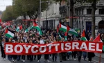 الآلاف يشاركون بمسيرة تضامن مع فلسطين في ايرلندا 2