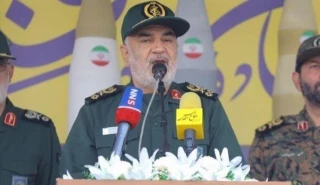 خلال مناورة نصر الله الأمنية الكبرى 

اللواء سلامي للعدو: لقد ثبتت أعيننا في عيونكم، وسنحاربكم حتى النهاية