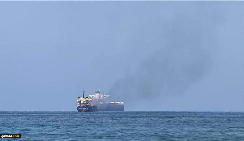 القوات اليمنية تستهدف سفينة جديدة في البحر الأحمر 2