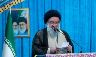 خطيب جمعة طهران: الشباب السوري ينقذ وطنه / الكيان الصهيوني خطر على الأمن العالمي